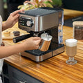 Cafeteira Elétrica Black+decker Ce1100g Cápsulas Nespresso E Dolce Gusto 127v Preto