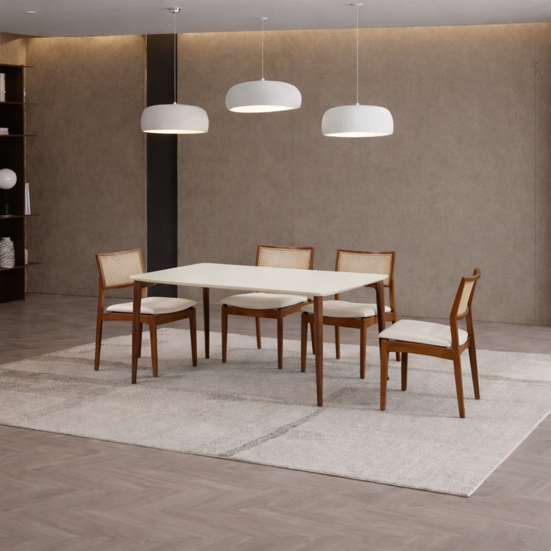 Conjunto Mesa de Jantar 1,35m Donatella Província com 4 Cadeiras Saga